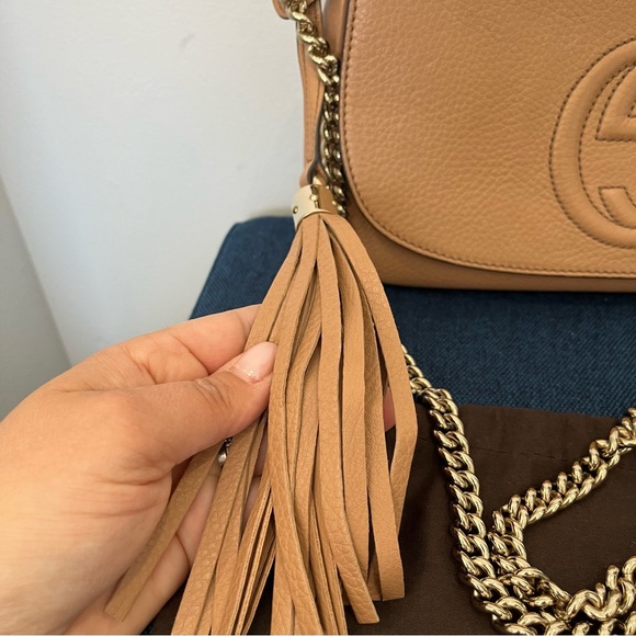 Gucci Soho Crossbody Chain Leather Handbag with Original Duster and Tags in Rose - Picture 3 of 16